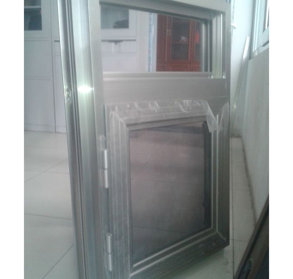 D888金剛網(wǎng)活動(dòng)組角一體平開(kāi)窗